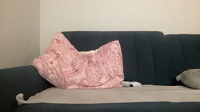 Snapshot of Sasha__Love chatting on 01/08/26, 12:00 Sasha Love online show from 01/08/26, 12:00