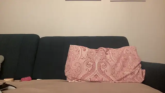 Sasha  Love online show from 10/05/25, 08:21