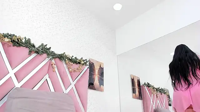 veronica salas online show from 11/27/25, 10:32