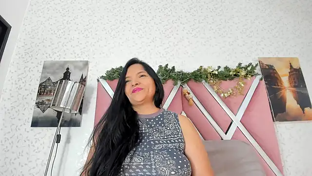 veronica salas online show from 12/03/25, 08:52