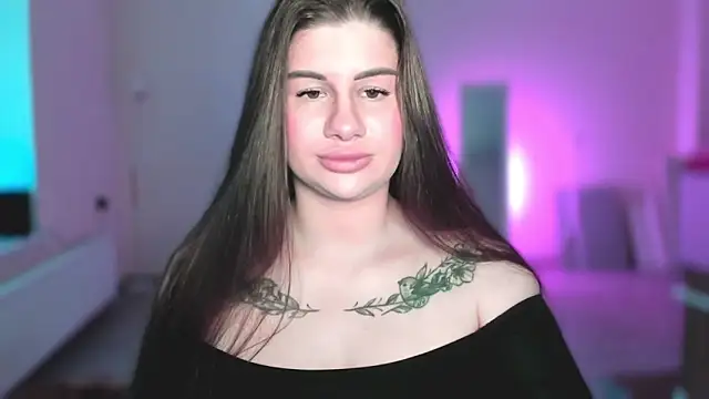 JuicyHelenX online show from 06/13/26, 03:10
