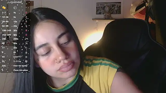 Snapshot of val_bardot chatting on 06/16/26, 03:50 val bardot online show from 06/16/26, 03:50