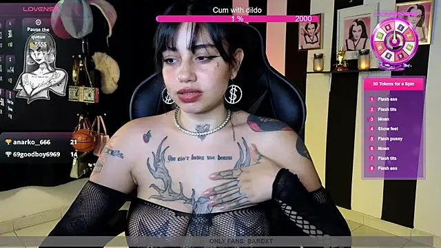 val bardot online show from 03/19/25, 08:12