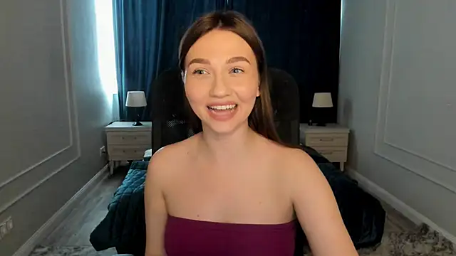 Snapshot of GracefulLook chatting on 02/22/25, 09:56 GracefulLook online show from 02/22/25, 09:56