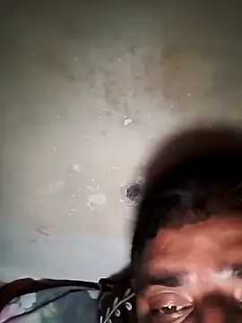 rajstrip12650 online show from 10/22/25, 09:24