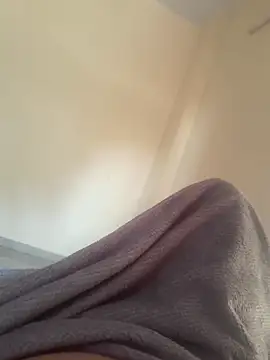 rajstrip12650 online show from 12/14/25, 08:31