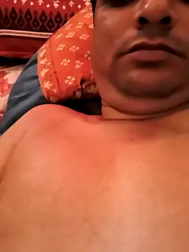 rajstrip12650 online show from 03/03/25, 04:21