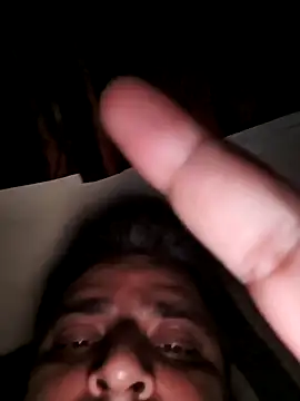 rajstrip12650 online show from 11/01/25, 04:23