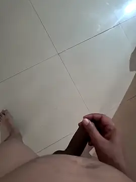 rajstrip12650 online show from 02/22/26, 07:00