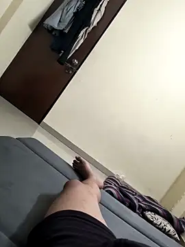 rajstrip12650 online show from 03/21/26, 05:28