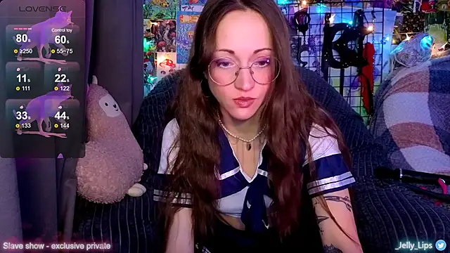 Snapshot of ServantBrook chatting on 10/10/25, 05:08 ServantBrook online show from 10/10/25, 05:08