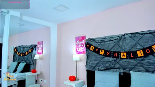 Snapshot of TaylorEvanss chatting on 10/14/25, 08:09 TaylorEvanss online show from 10/14/25, 08:09