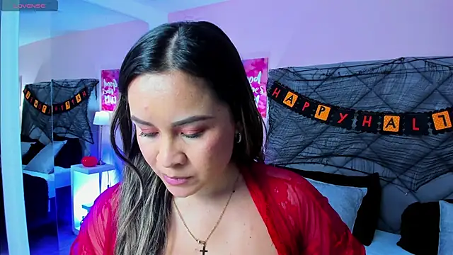 Snapshot of TaylorEvanss chatting on 10/02/25, 07:50 TaylorEvanss online show from 10/02/25, 07:50