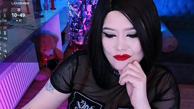 wickedxqueen online show from 02/11/25, 06:19