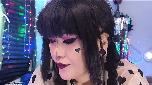 wickedxqueen online show from 03/04/25, 10:16