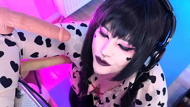 wickedxqueen online show from 03/05/25, 04:56