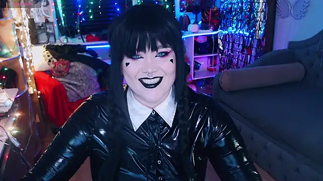 wickedxqueen online show from 01/16/25, 04:17