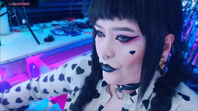 wickedxqueen online show from 01/31/25, 05:30