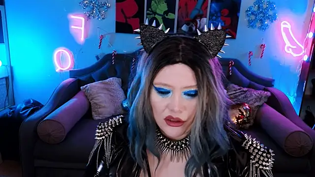 wickedxqueen online show from 12/29/24, 03:22