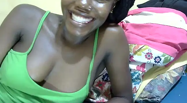 Snapshot of Slender-simple1 chatting on 02/23/25, 06:23 Slender-simple1 online show from 02/23/25, 06:23