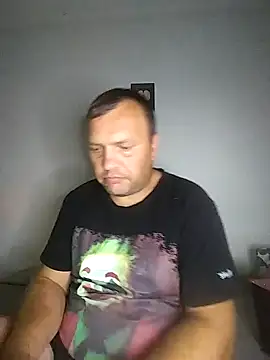 Snapshot of Bury0117 chatting on 09/18/25, 05:38 Bury0117 online show from 09/18/25, 05:38