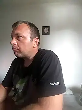 Snapshot of Bury0117 chatting on 09/20/25, 09:58 Bury0117 online show from 09/20/25, 09:58