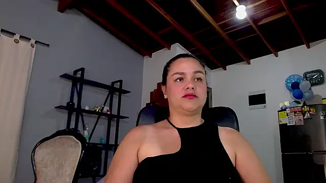 Snapshot of maela1 chatting on 10/19/25, 07:11 maela1 online show from 10/19/25, 07:11