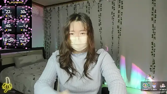 Snapshot of kimchi_03 chatting on 02/23/25, 10:17 kimchi 03 online show from 02/23/25, 10:17