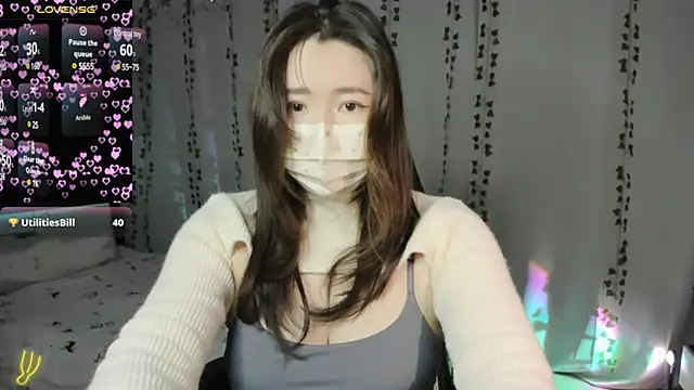 Snapshot of kimchi_03 chatting on 02/21/25, 10:07 kimchi 03 online show from 02/21/25, 10:07