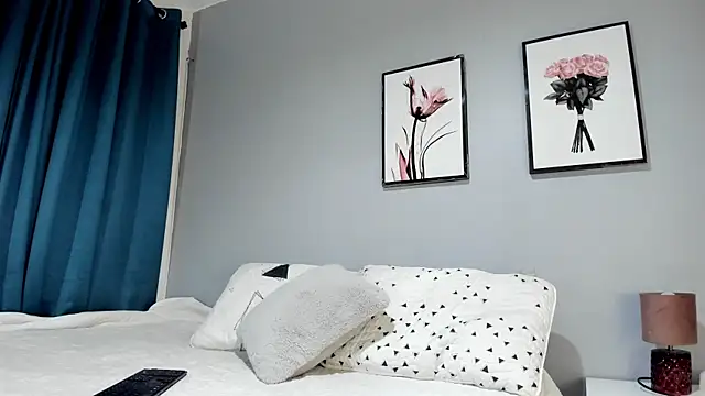 Estrella Duran online show from 02/19/26, 12:13