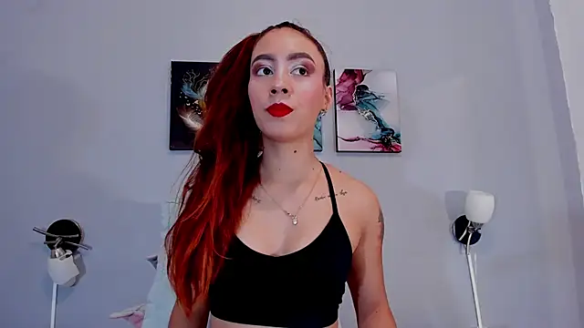 Snapshot of Estrella_Duran chatting on 04/30/26, 12:23 Estrella Duran online show from 04/30/26, 12:23