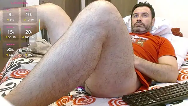 Snapshot of rodrher81 chatting on 09/17/25, 07:16 rodrher81 online show from 09/17/25, 07:16