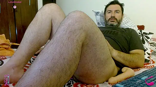 Snapshot of rodrher81 chatting on 06/09/26, 11:17 rodrher81 online show from 06/09/26, 11:17