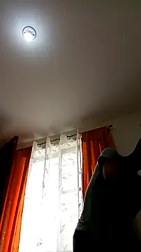 JohanyLatino online show from 04/04/26, 03:40