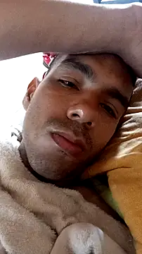 JohanyLatino online show from 03/29/26, 02:41