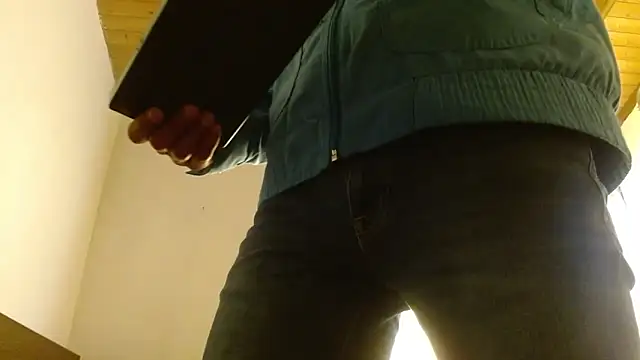 JohanyLatino online show from 06/24/26, 09:34