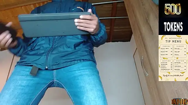 JohanyLatino online show from 04/14/26, 06:57