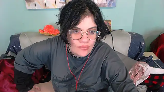 EverlyRays online show from 12/21/25, 08:53