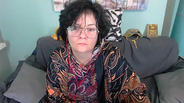 EverlyRays online show from 09/19/25, 06:01