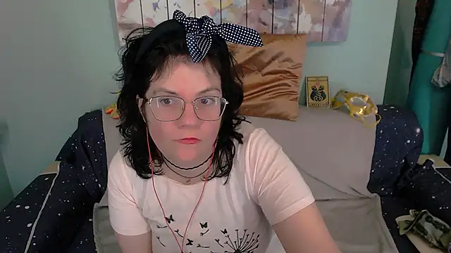 EverlyRays online show from 10/20/25, 07:58