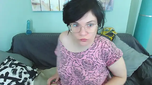 EverlyRays online show from 02/12/25, 10:56