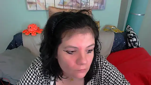 EverlyRays online show from 11/01/25, 04:30