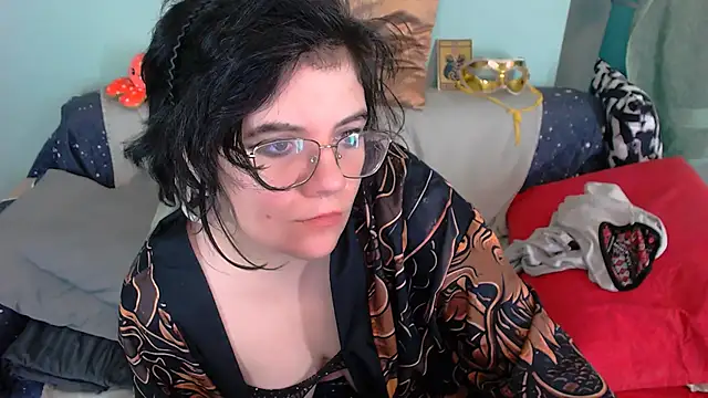 EverlyRays online show from 10/28/25, 06:29