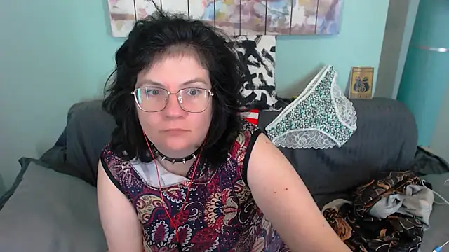 EverlyRays online show from 09/15/25, 04:13