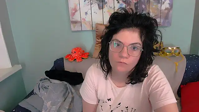 EverlyRays online show from 10/27/25, 11:44