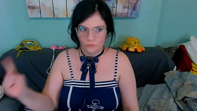 EverlyRays online show from 04/17/26, 07:28