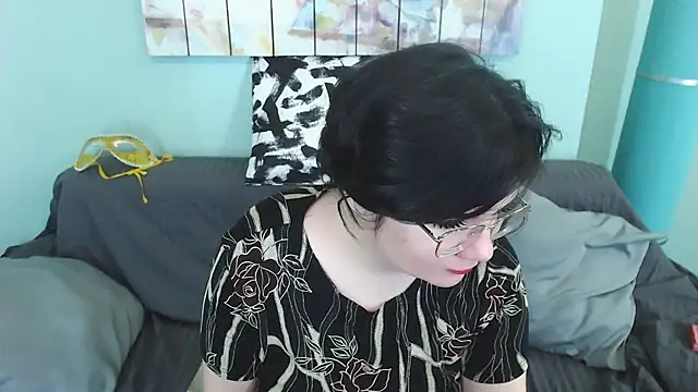 EverlyRays online show from 03/07/25, 02:23