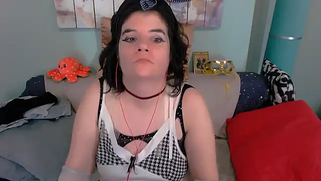 EverlyRays online show from 10/26/25, 09:26