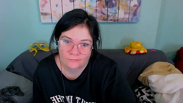 EverlyRays online show from 04/26/26, 04:59