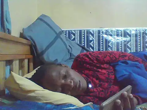 Snapshot of Smillie_prety chatting on 05/06/26, 05:00 Smillie prety online show from 05/06/26, 05:00